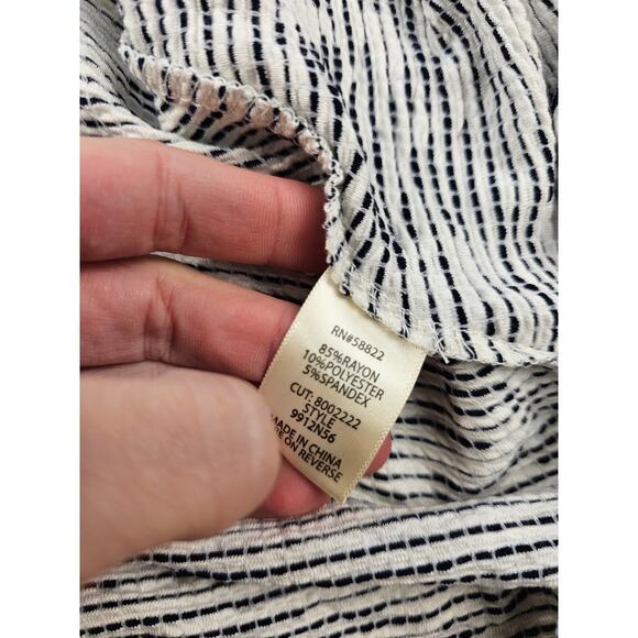 NWT Max Studio side ruched striped black white sundress comfort Seersucker M - Picture 4 of 8
